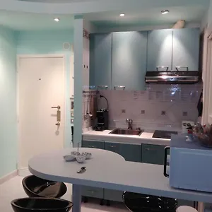  Apartament Cairoli 79