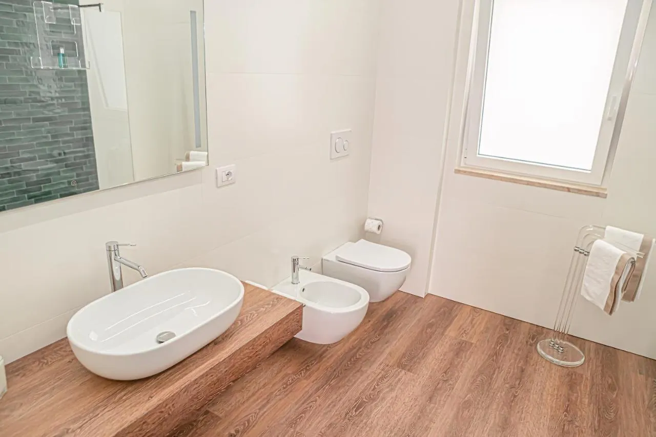 Melo 48 Bed & Breakfast Bari 0*,  Italy