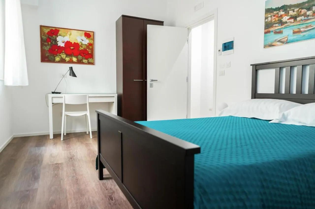 Melo 48 Bed & Breakfast Bari Italy